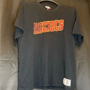 Mitchell & Ness Houston Rockets Vintage Logo T-Shirt (Black, XL)